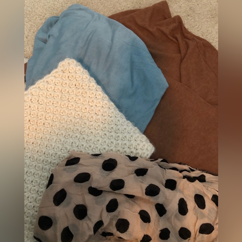 4 piece scarf set.
